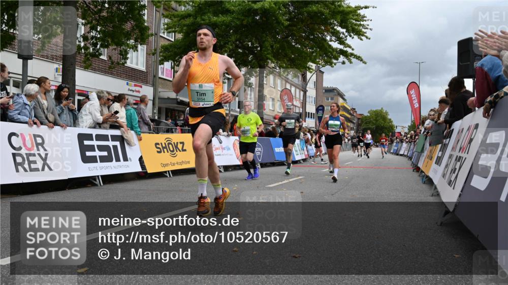 20.09.2026 - PSD Bank Halbmarathon J. Mangold http://msf.ph/oto/10520567 20.09.2026 11:53:18 Ziel 1012, 1528, 2106, 2270, 2350, 2611, 3154, 3376, 3678, 3702, 3867, 4025 meine-sportfotos.de