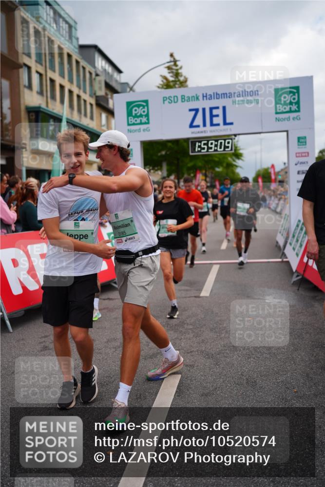 20.09.2026 - PSD Bank Halbmarathon LAZAROV Photography http://msf.ph/oto/10520574 20.09.2026 11:59:09 Ziel 1197, 1519, 1778, 2050, 2185, 3112, 3150, 3194, 3467, 3940, 4223, 4286, 4591 meine-sportfotos.de