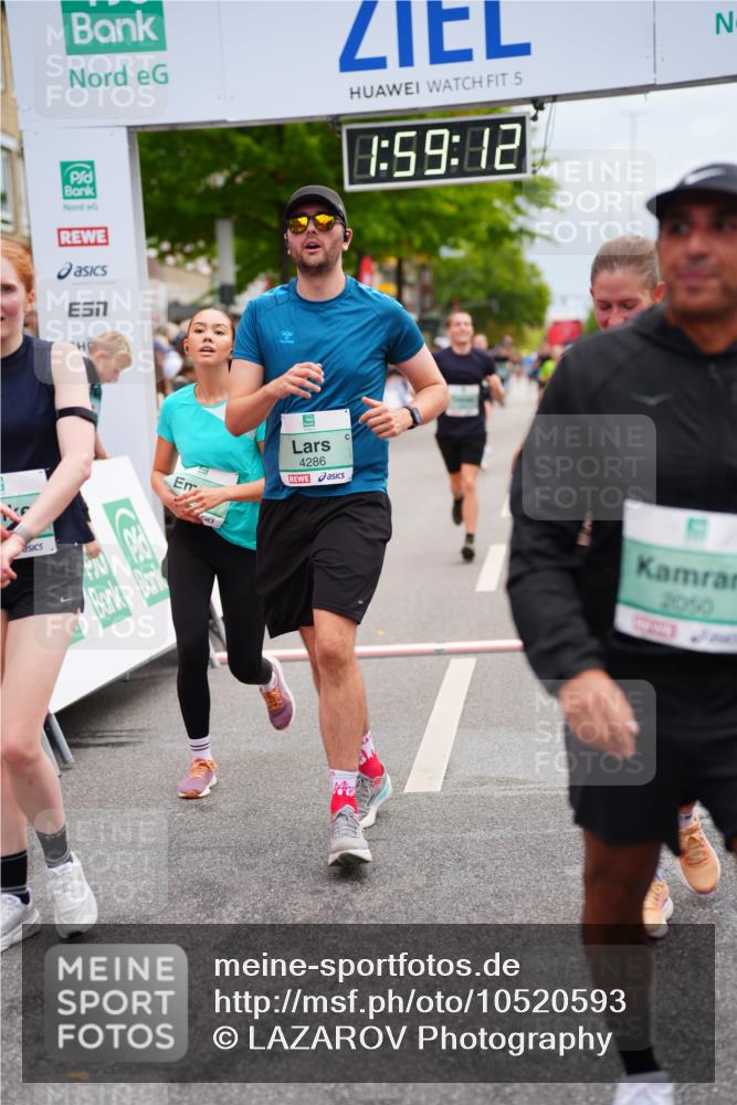 20.09.2026 - PSD Bank Halbmarathon LAZAROV Photography http://msf.ph/oto/10520593 20.09.2026 11:59:12 Ziel 1197, 1519, 1749, 1778, 2050, 2185, 3112, 3150, 3194, 3467, 3940, 4223, 4286, 4591 meine-sportfotos.de