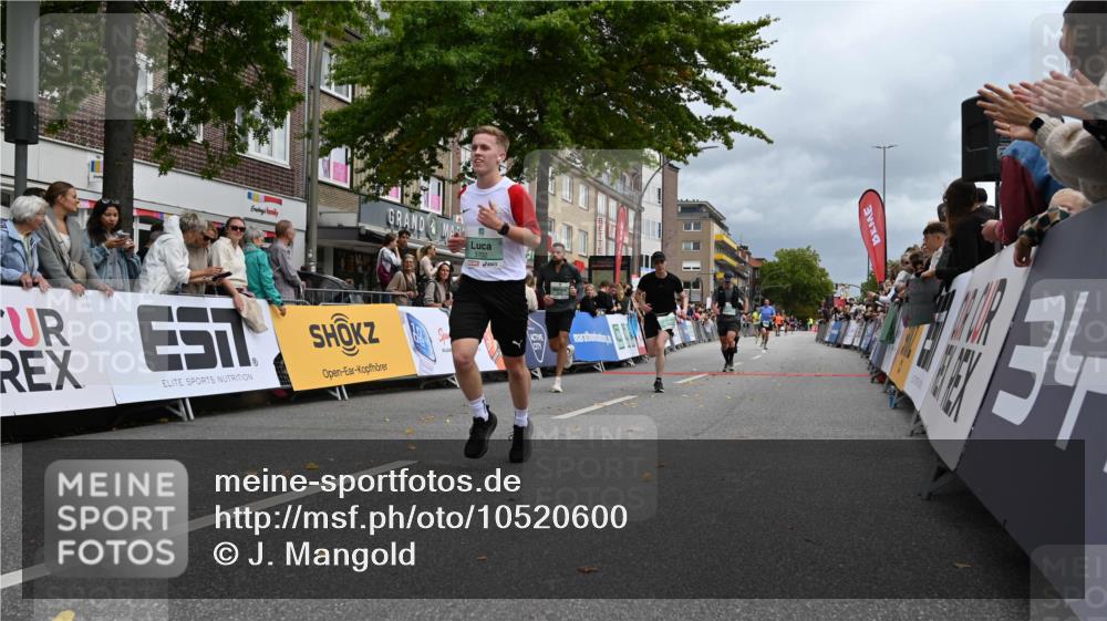 20.09.2026 - PSD Bank Halbmarathon J. Mangold http://msf.ph/oto/10520600 20.09.2026 11:53:25 Ziel 1462, 1528, 1961, 2350, 2611, 3376, 3678, 3702, 3867, 4021, 4770 meine-sportfotos.de