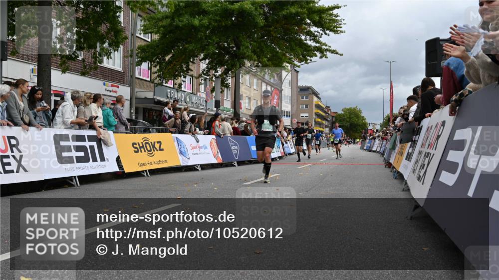 20.09.2026 - PSD Bank Halbmarathon J. Mangold http://msf.ph/oto/10520612 20.09.2026 11:53:28 Ziel 1462, 1961, 2611, 3678, 3702, 3840, 3867, 4021, 4426, 4770 meine-sportfotos.de