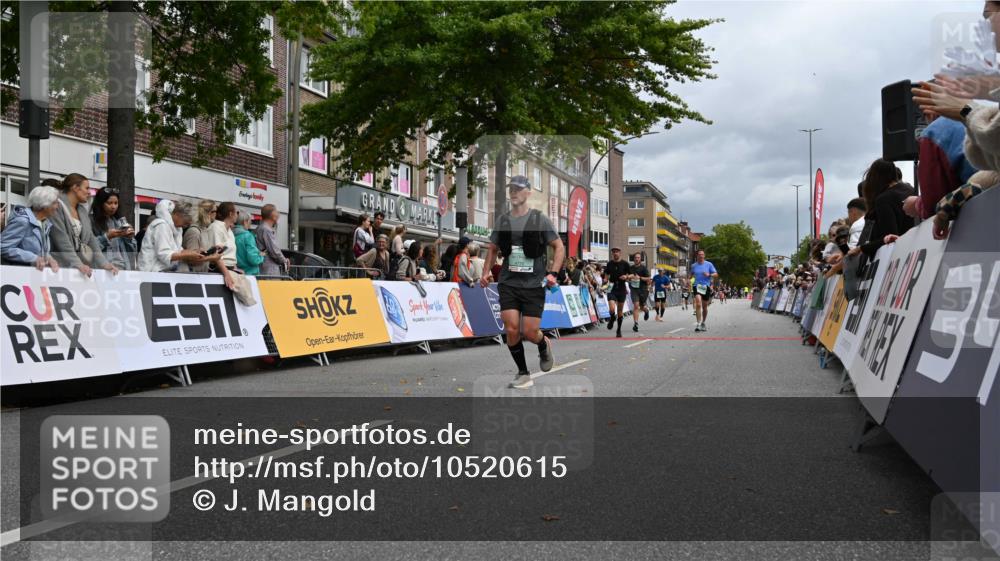 20.09.2026 - PSD Bank Halbmarathon J. Mangold http://msf.ph/oto/10520615 20.09.2026 11:53:29 Ziel 1462, 1961, 2611, 3678, 3702, 3840, 3867, 4021, 4426, 4770 meine-sportfotos.de