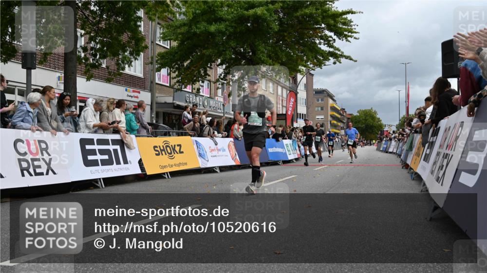 20.09.2026 - PSD Bank Halbmarathon J. Mangold http://msf.ph/oto/10520616 20.09.2026 11:53:29 Ziel 1462, 1961, 2611, 3678, 3702, 3840, 3867, 4021, 4426, 4770 meine-sportfotos.de