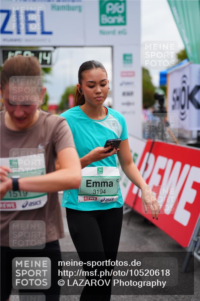 20.09.2026 - PSD Bank Halbmarathon LAZAROV Photography http://msf.ph/oto/10520618 20.09.2026 11:59:14 Ziel 1197, 1519, 1749, 2050, 3112, 3150, 3194, 4223, 4286, 4428, 4591 meine-sportfotos.de