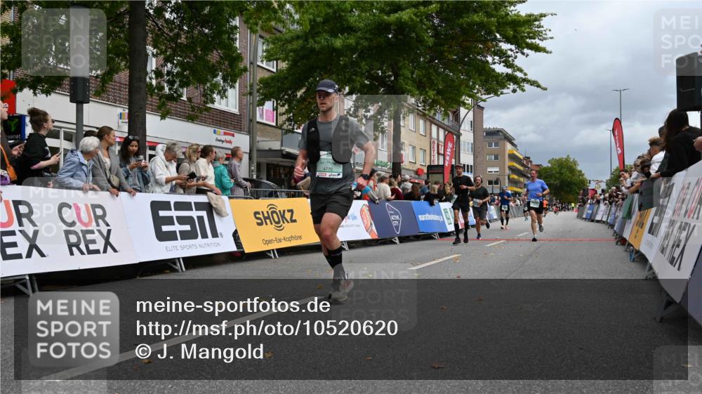 20.09.2026 - PSD Bank Halbmarathon J. Mangold http://msf.ph/oto/10520620 20.09.2026 11:53:29 Ziel 1462, 1961, 2611, 3678, 3702, 3840, 3867, 4021, 4426, 4770 meine-sportfotos.de