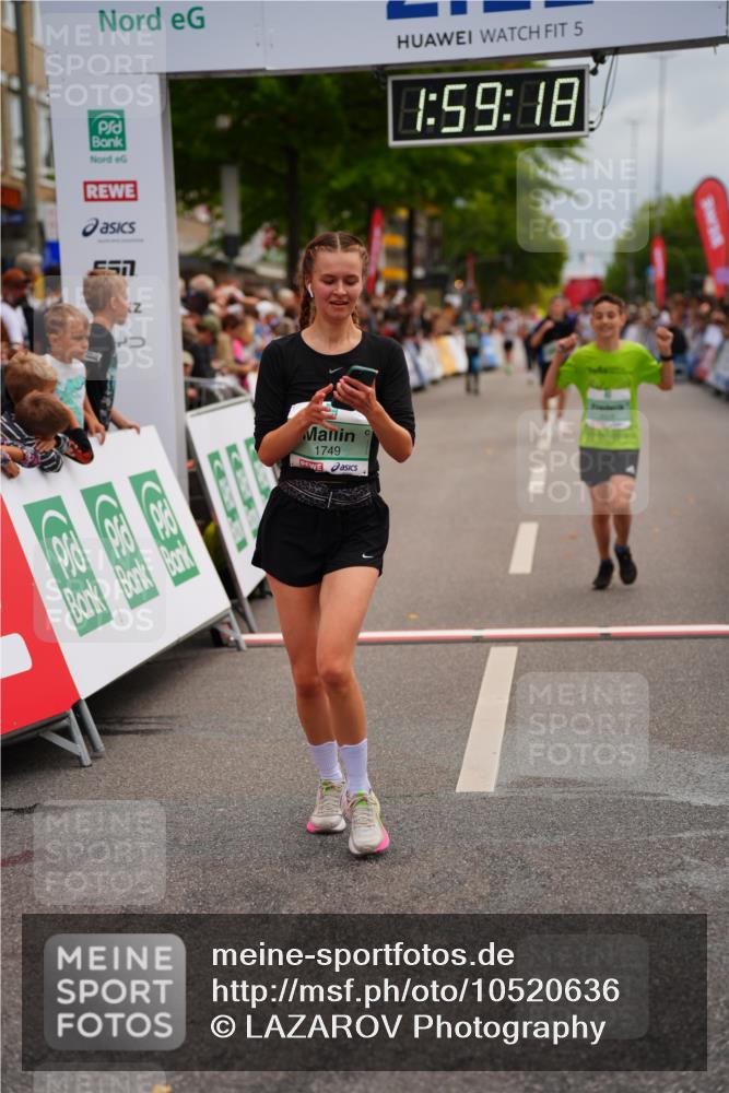 20.09.2026 - PSD Bank Halbmarathon LAZAROV Photography http://msf.ph/oto/10520636 20.09.2026 11:59:17 Ziel 1519, 1749, 3112, 3150, 3194, 4286, 4428, 4591 meine-sportfotos.de
