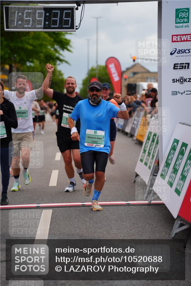 20.09.2026 - PSD Bank Halbmarathon LAZAROV Photography http://msf.ph/oto/10520688 20.09.2026 11:59:34 Ziel 1093, 1095, 1098, 1279, 2085, 2736, 3066, 3390, 3668, 3771, 3772 meine-sportfotos.de