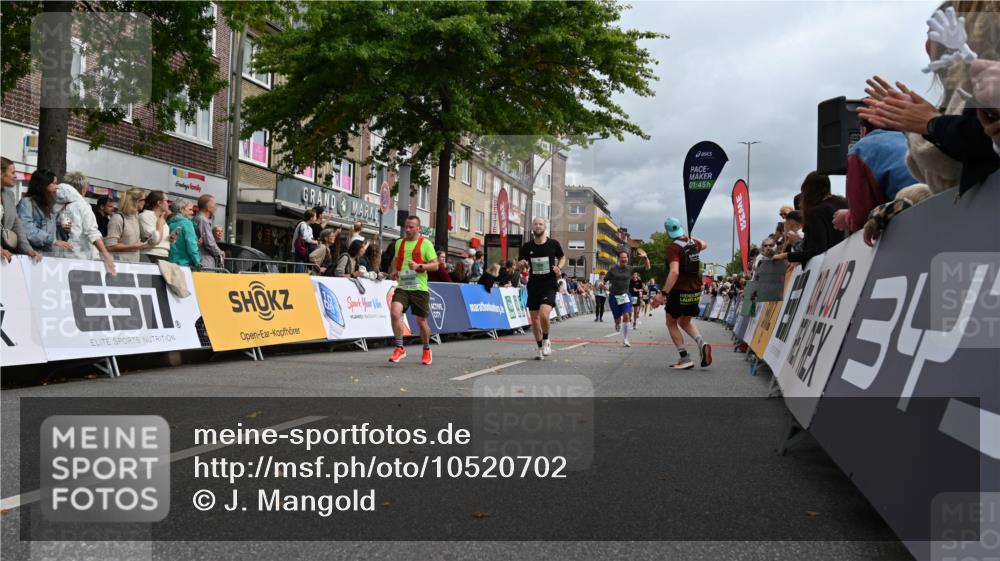 20.09.2026 - PSD Bank Halbmarathon J. Mangold http://msf.ph/oto/10520702 20.09.2026 11:53:55 Ziel 1642, 1839, 2031, 2144, 2594, 3558, 3654, 4027, 4742, 4759, 4785 meine-sportfotos.de