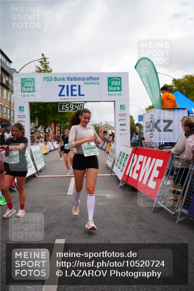 20.09.2026 - PSD Bank Halbmarathon LAZAROV Photography http://msf.ph/oto/10520724 20.09.2026 11:59:40 Ziel 1093, 1098, 1279, 2085, 2208, 2439, 2670, 2736, 3066, 3390, 3771, 3772, 4711 meine-sportfotos.de