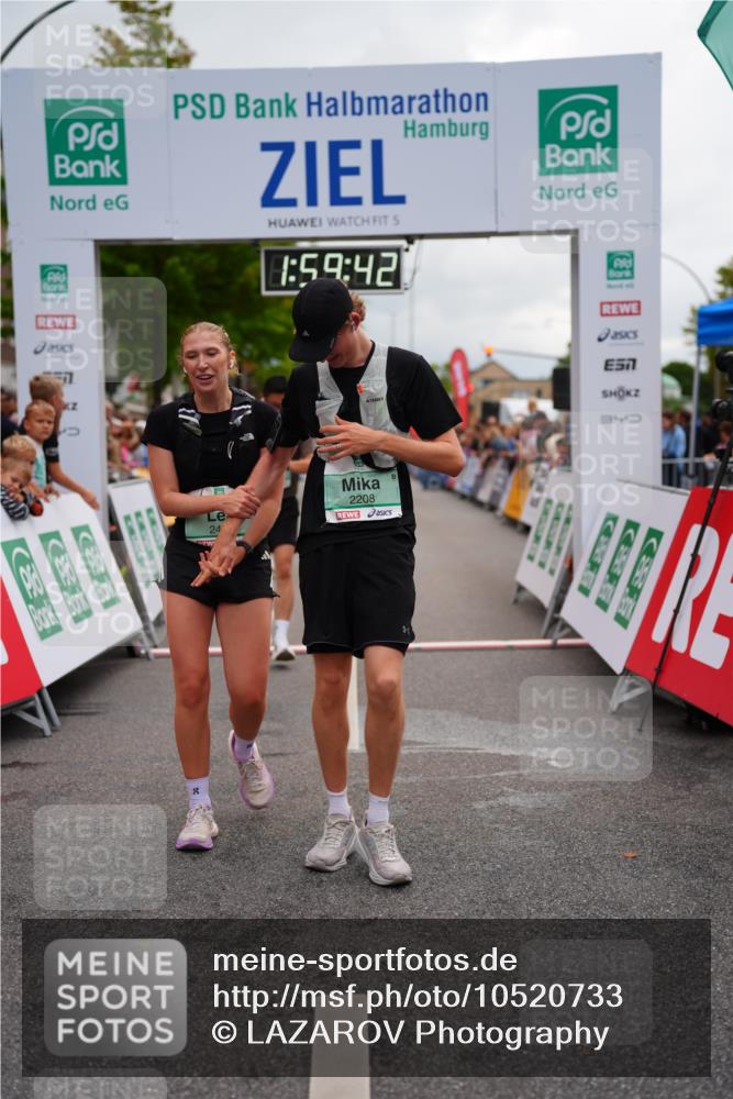20.09.2026 - PSD Bank Halbmarathon LAZAROV Photography http://msf.ph/oto/10520733 20.09.2026 11:59:42 Ziel 1093, 1279, 2085, 2208, 2439, 2670, 3066, 3390, 3771, 3772, 4711 meine-sportfotos.de