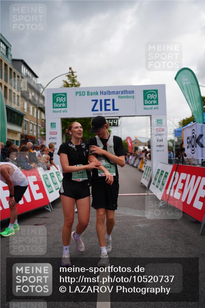 20.09.2026 - PSD Bank Halbmarathon LAZAROV Photography http://msf.ph/oto/10520737 20.09.2026 11:59:43 Ziel 1279, 2085, 2208, 2439, 2670, 3066, 3390, 3771, 3772, 4711 meine-sportfotos.de