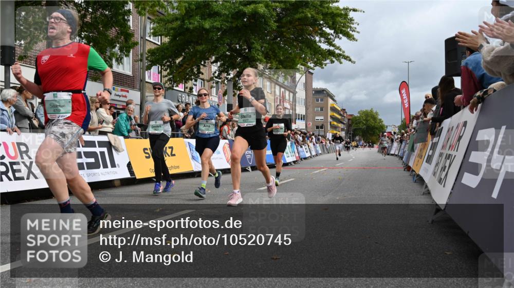 20.09.2026 - PSD Bank Halbmarathon J. Mangold http://msf.ph/oto/10520745 20.09.2026 11:54:02 Ziel 1642, 1839, 2031, 2144, 2594, 2727, 3558, 3654, 4027, 4759, 4777, 4785 meine-sportfotos.de