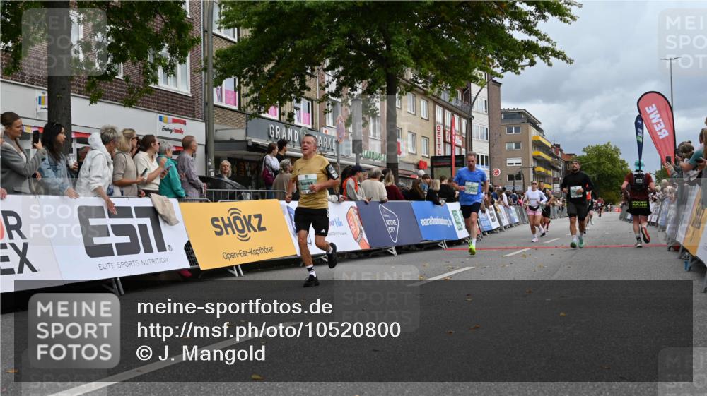 20.09.2026 - PSD Bank Halbmarathon J. Mangold http://msf.ph/oto/10520800 20.09.2026 11:54:25 Ziel 1067, 1094, 2123, 2647, 3351, 3386, 3426, 4569, 4644, 4755 meine-sportfotos.de