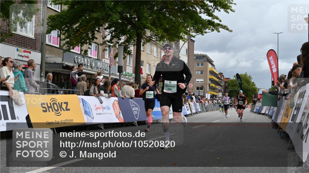 20.09.2026 - PSD Bank Halbmarathon J. Mangold http://msf.ph/oto/10520820 20.09.2026 11:54:30 Ziel 1094, 2059, 2123, 2313, 2647, 2669, 3351, 3386, 3426, 3916, 4569, 4755 meine-sportfotos.de