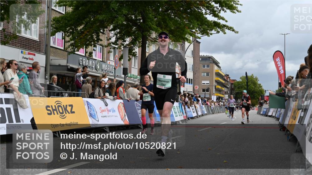 20.09.2026 - PSD Bank Halbmarathon J. Mangold http://msf.ph/oto/10520821 20.09.2026 11:54:30 Ziel 1094, 2059, 2123, 2313, 2647, 2669, 3351, 3386, 3426, 3916, 4569, 4755 meine-sportfotos.de