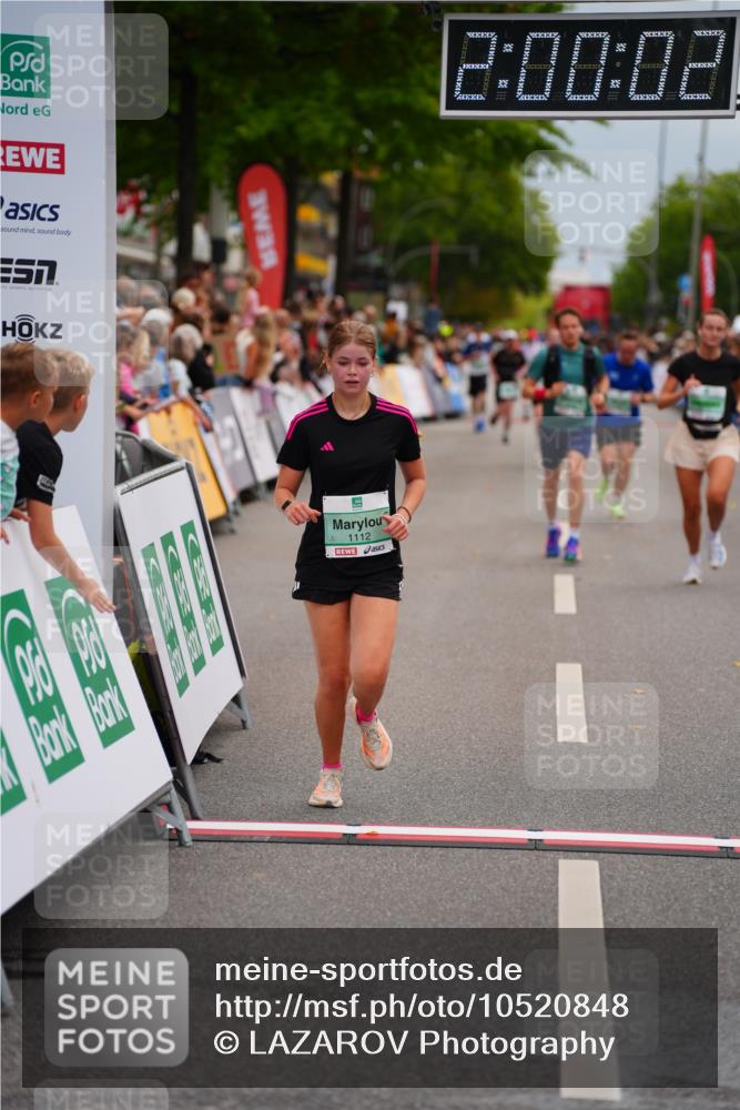 20.09.2026 - PSD Bank Halbmarathon LAZAROV Photography http://msf.ph/oto/10520848 20.09.2026 12:00:02 Ziel 1112, 1265, 1454, 2186, 2238, 2470, 4670 meine-sportfotos.de