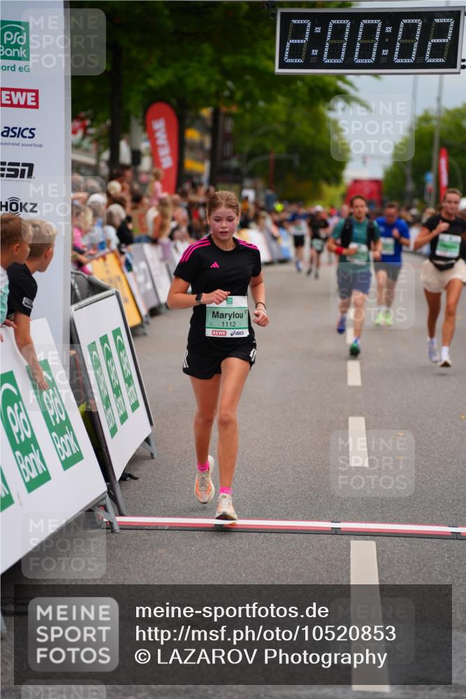 20.09.2026 - PSD Bank Halbmarathon LAZAROV Photography http://msf.ph/oto/10520853 20.09.2026 12:00:02 Ziel 1112, 1265, 1454, 2186, 2238, 2470, 4670 meine-sportfotos.de