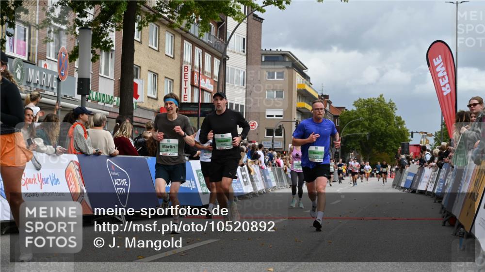 20.09.2026 - PSD Bank Halbmarathon J. Mangold http://msf.ph/oto/10520892 20.09.2026 11:54:51 Ziel 1088, 1178, 1184, 1433, 3115, 3713, 4447, 4645, 4656, 4720 meine-sportfotos.de