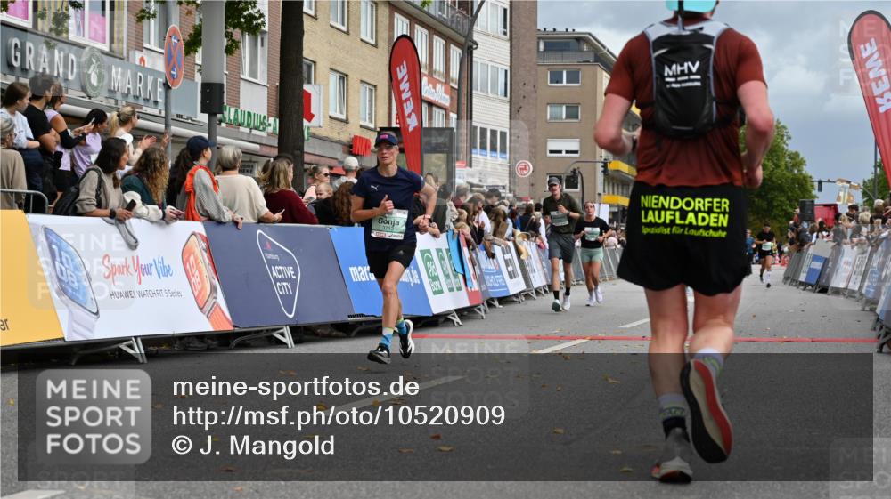 20.09.2026 - PSD Bank Halbmarathon J. Mangold http://msf.ph/oto/10520909 20.09.2026 11:54:57 Ziel 1088, 1160, 1178, 1184, 1540, 2108, 3713, 4447, 4645, 4656, 4720 meine-sportfotos.de