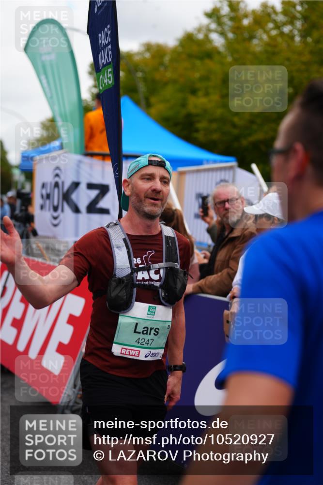 20.09.2026 - PSD Bank Halbmarathon LAZAROV Photography http://msf.ph/oto/10520927 20.09.2026 12:00:13 Ziel 1788, 1927, 2186, 2238, 2693, 3146, 3550 meine-sportfotos.de