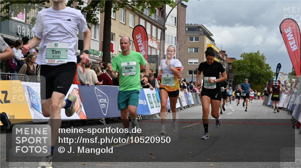 20.09.2026 - PSD Bank Halbmarathon J. Mangold http://msf.ph/oto/10520950 20.09.2026 11:55:07 Ziel 1064, 1160, 1185, 1538, 1540, 1597, 2108, 2495, 3733, 4156, 4617, 4769 meine-sportfotos.de