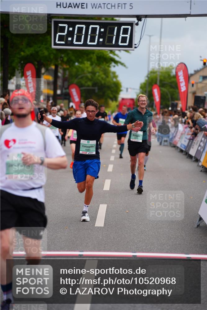 20.09.2026 - PSD Bank Halbmarathon LAZAROV Photography http://msf.ph/oto/10520968 20.09.2026 12:00:17 Ziel 1788, 1927, 2676, 2693, 3146, 3550, 4583 meine-sportfotos.de