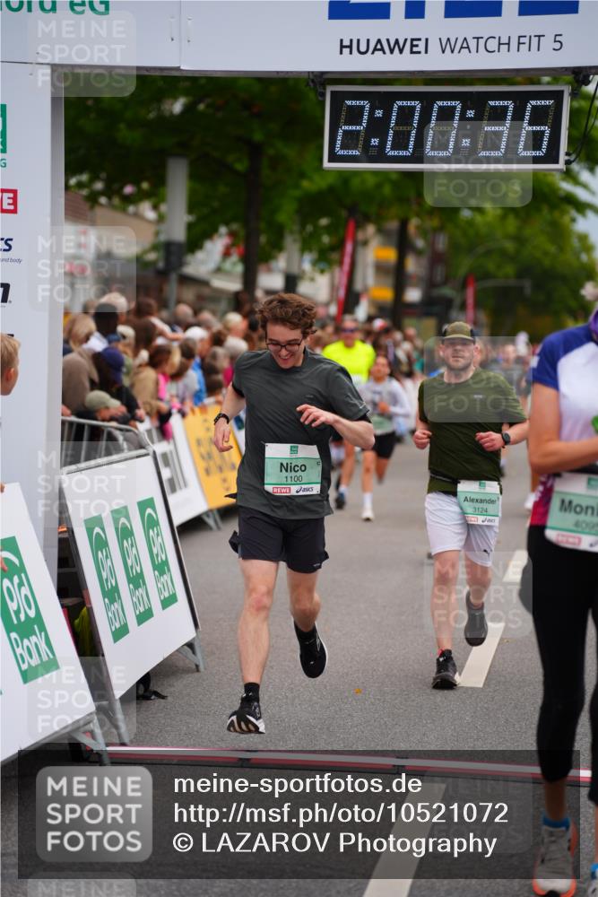 20.09.2026 - PSD Bank Halbmarathon LAZAROV Photography http://msf.ph/oto/10521072 20.09.2026 12:00:35 Ziel 1100, 1334, 2742, 3124, 3661, 4095 meine-sportfotos.de