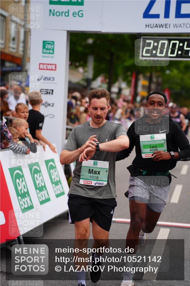 20.09.2026 - PSD Bank Halbmarathon LAZAROV Photography http://msf.ph/oto/10521142 20.09.2026 12:00:44 Ziel 1018, 1334, 1660, 2194, 2757, 2986, 3124, 3489, 3661, 3915, 3980, 4265, 4696 meine-sportfotos.de