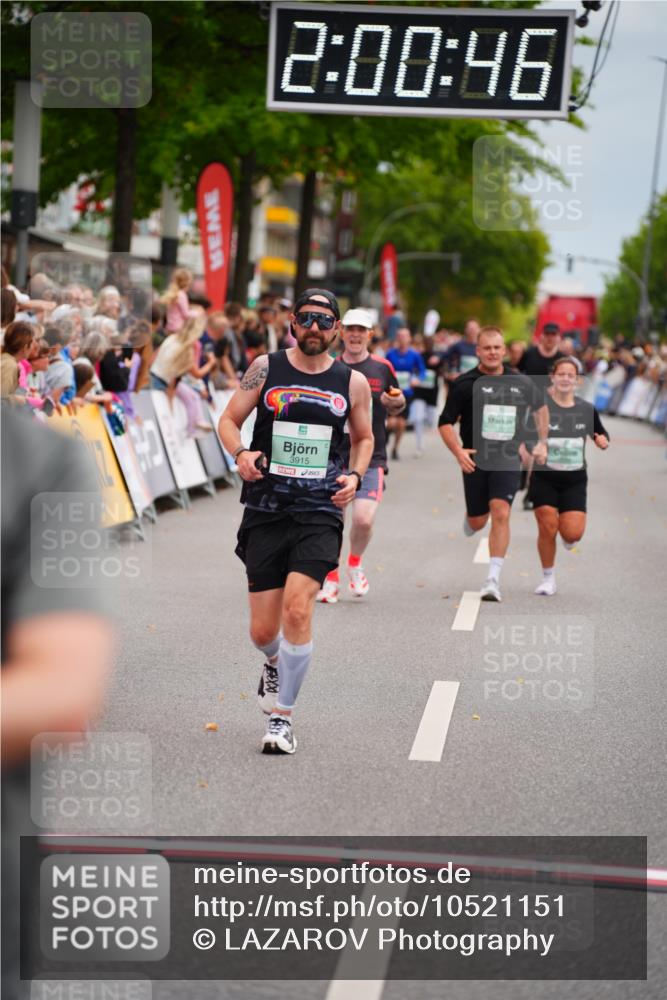 20.09.2026 - PSD Bank Halbmarathon LAZAROV Photography http://msf.ph/oto/10521151 20.09.2026 12:00:46 Ziel 1018, 1334, 1660, 2194, 2757, 2986, 3489, 3661, 3915, 3980, 4122, 4265, 4696 meine-sportfotos.de
