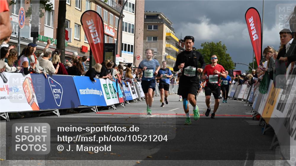 20.09.2026 - PSD Bank Halbmarathon J. Mangold http://msf.ph/oto/10521204 20.09.2026 11:56:09 Ziel 1183, 1272, 1426, 1514, 1541, 1620, 1824, 1920, 2180, 2955, 3441, 3545, 3593, 3744, 3872, 3932, 3943, 4525, 4692 meine-sportfotos.de