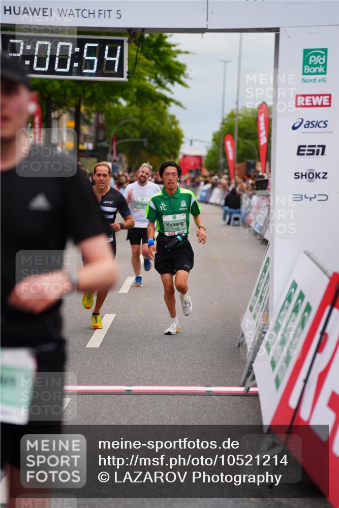 20.09.2026 - PSD Bank Halbmarathon LAZAROV Photography http://msf.ph/oto/10521214 20.09.2026 12:00:53 Ziel 1366, 2020, 2194, 2938, 2986, 3123, 3383, 3554, 3751, 3915, 4122 meine-sportfotos.de
