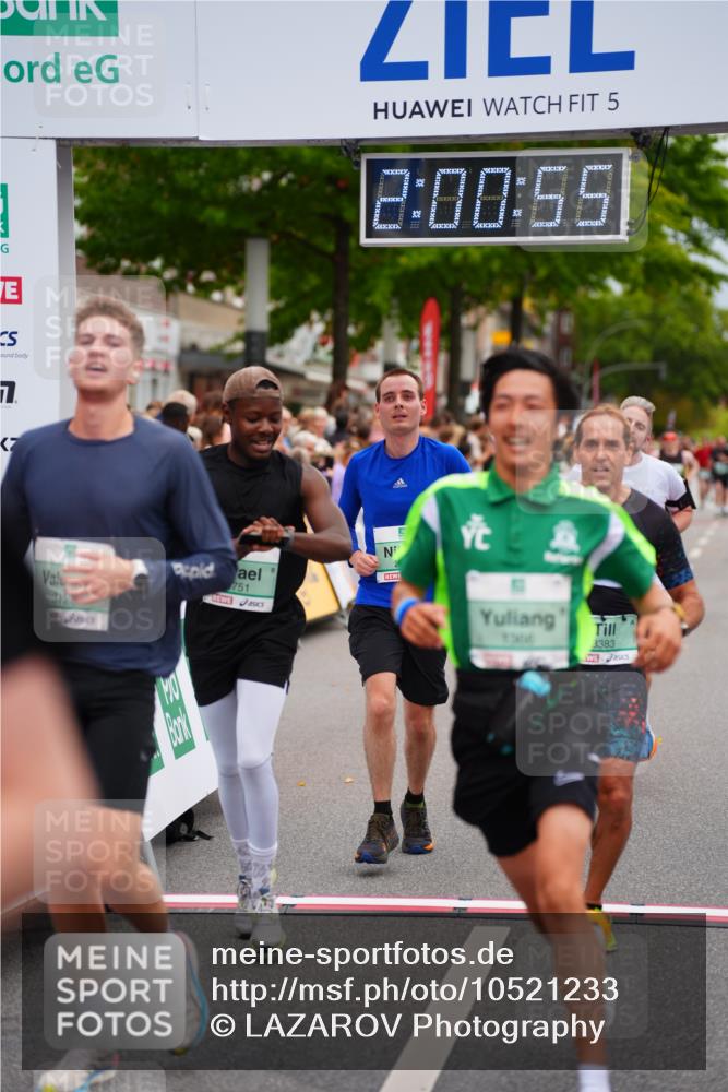 20.09.2026 - PSD Bank Halbmarathon LAZAROV Photography http://msf.ph/oto/10521233 20.09.2026 12:00:55 Ziel 1366, 2020, 2194, 2938, 2986, 3027, 3123, 3383, 3554, 3751, 3915, 4122 meine-sportfotos.de