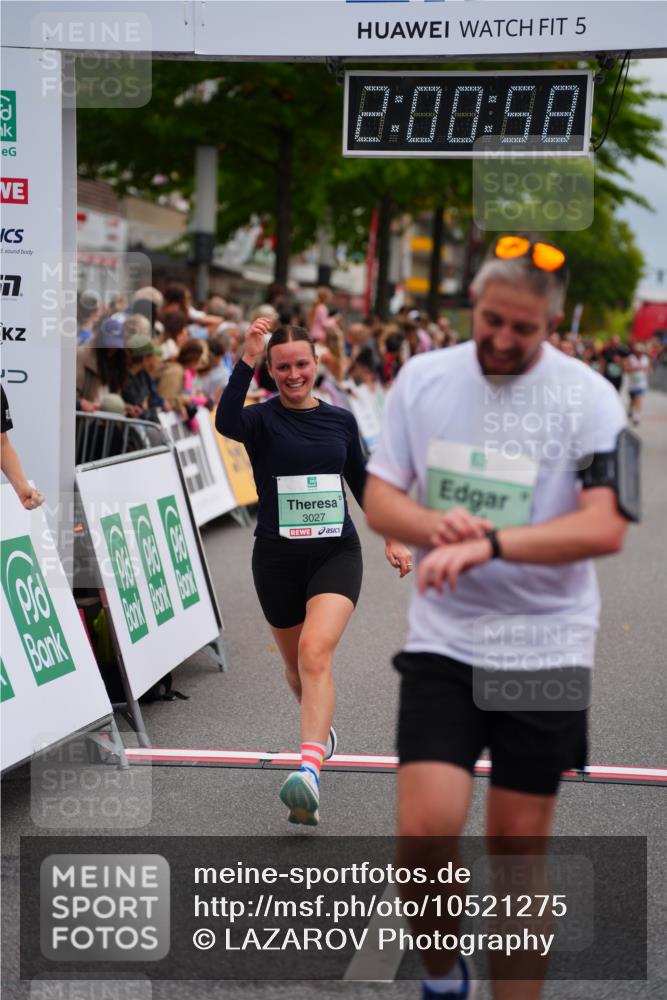 20.09.2026 - PSD Bank Halbmarathon LAZAROV Photography http://msf.ph/oto/10521275 20.09.2026 12:00:58 Ziel 1366, 2020, 2938, 3027, 3123, 3283, 3383, 3554, 3751 meine-sportfotos.de