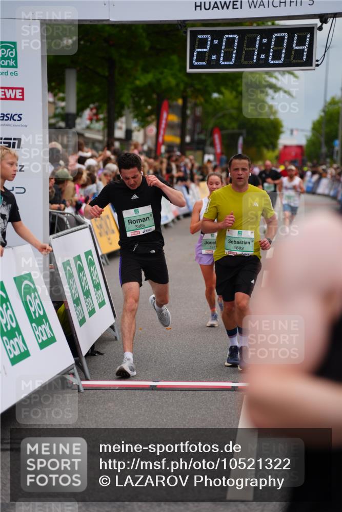 20.09.2026 - PSD Bank Halbmarathon LAZAROV Photography http://msf.ph/oto/10521322 20.09.2026 12:01:04 Ziel 1271, 1682, 2567, 3027, 3283, 3368, 3554, 4199 meine-sportfotos.de