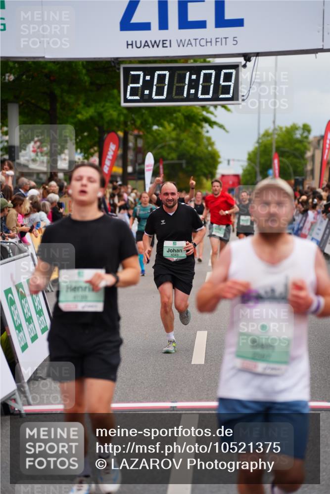 20.09.2026 - PSD Bank Halbmarathon LAZAROV Photography http://msf.ph/oto/10521375 20.09.2026 12:01:09 Ziel 1271, 1451, 1682, 2567, 3283, 3368, 3789, 4043, 4199 meine-sportfotos.de