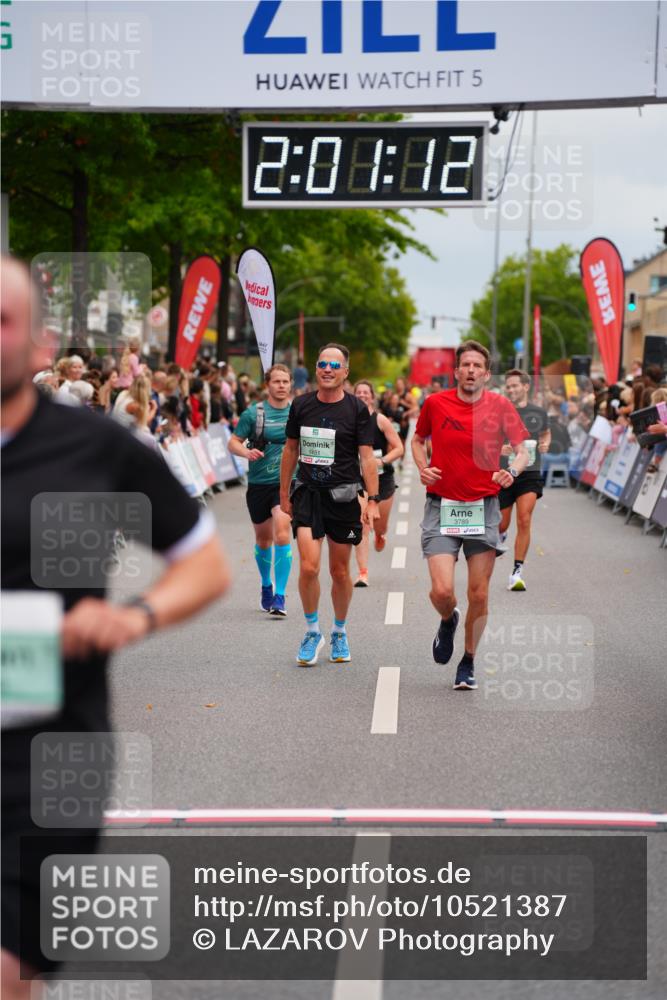 20.09.2026 - PSD Bank Halbmarathon LAZAROV Photography http://msf.ph/oto/10521387 20.09.2026 12:01:11 Ziel 1271, 1451, 1682, 1818, 2375, 2527, 2567, 3368, 3789, 4043, 4199 meine-sportfotos.de