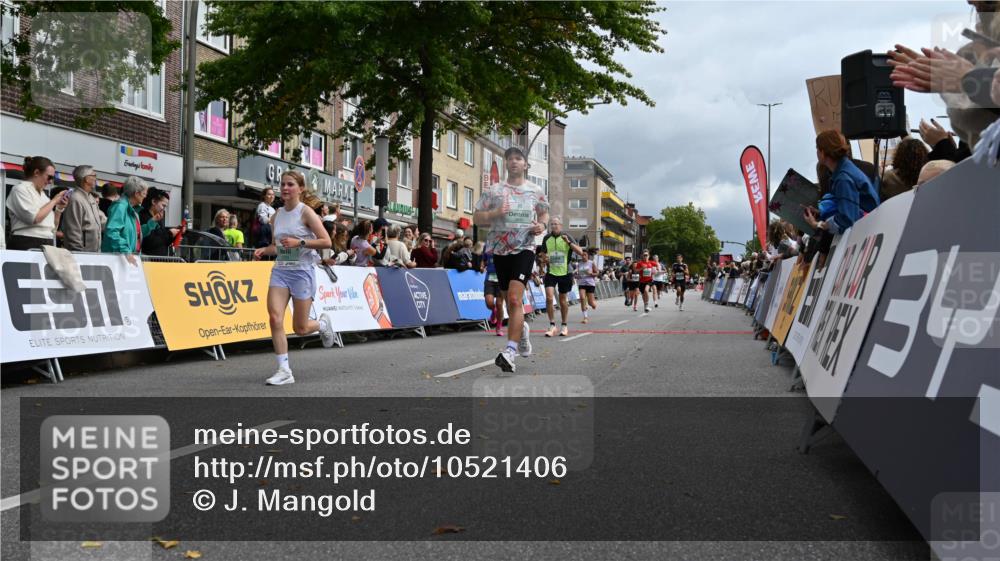 20.09.2026 - PSD Bank Halbmarathon J. Mangold http://msf.ph/oto/10521406 20.09.2026 11:57:09 Ziel 1019, 1092, 1263, 1791, 2421, 2480, 3640, 3645, 4295, 4302, 4464, 4531, 4724 meine-sportfotos.de