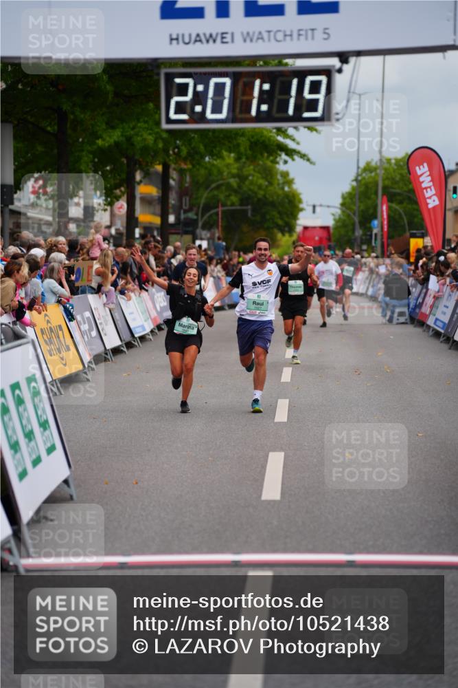 20.09.2026 - PSD Bank Halbmarathon LAZAROV Photography http://msf.ph/oto/10521438 20.09.2026 12:01:19 Ziel 1027, 1451, 1641, 1818, 1928, 2375, 2527, 3789 meine-sportfotos.de