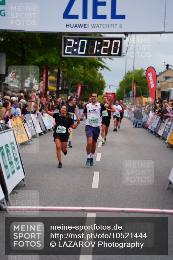 20.09.2026 - PSD Bank Halbmarathon LAZAROV Photography http://msf.ph/oto/10521444 20.09.2026 12:01:20 Ziel 1027, 1451, 1641, 1818, 1928, 2375, 2527, 3789 meine-sportfotos.de