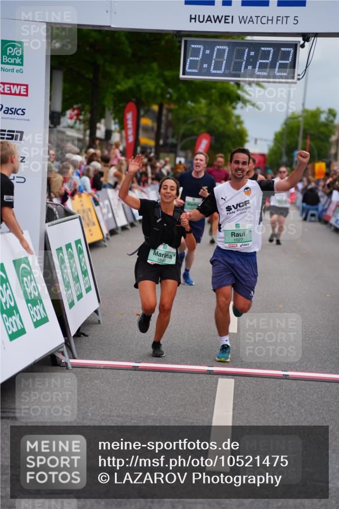 20.09.2026 - PSD Bank Halbmarathon LAZAROV Photography http://msf.ph/oto/10521475 20.09.2026 12:01:21 Ziel 1027, 1451, 1641, 1818, 1928, 2174, 2375, 2494, 2527, 2661, 3789, 4334 meine-sportfotos.de