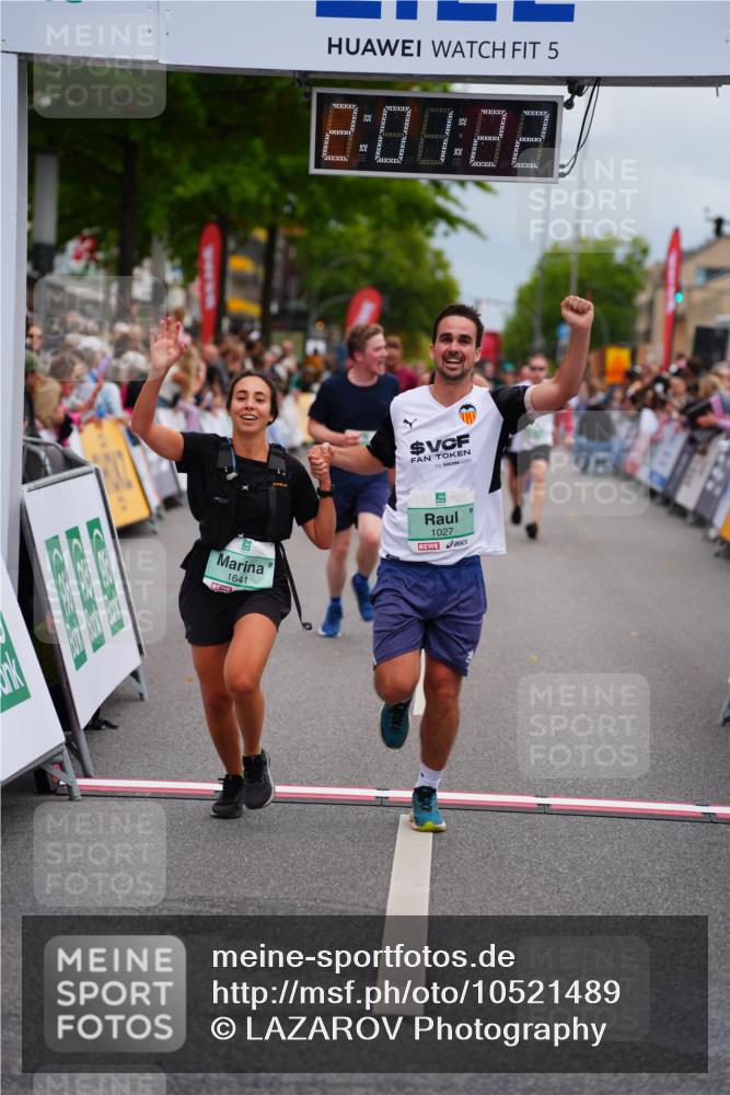 20.09.2026 - PSD Bank Halbmarathon LAZAROV Photography http://msf.ph/oto/10521489 20.09.2026 12:01:22 Ziel 1027, 1641, 1818, 1928, 2142, 2174, 2375, 2494, 2527, 2661, 4334 meine-sportfotos.de