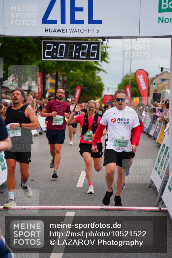 20.09.2026 - PSD Bank Halbmarathon LAZAROV Photography http://msf.ph/oto/10521522 20.09.2026 12:01:25 Ziel 1027, 1641, 1928, 2142, 2174, 2494, 2661, 2748, 3271, 4334 meine-sportfotos.de