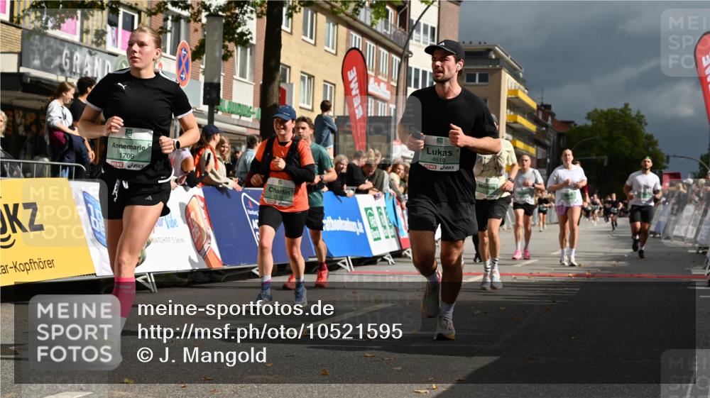 20.09.2026 - PSD Bank Halbmarathon J. Mangold http://msf.ph/oto/10521595 20.09.2026 11:57:47 Ziel 1210, 1530, 1709, 2531, 2846, 2935, 3107, 3280, 3762, 3941, 4327, 4589, 4610 meine-sportfotos.de