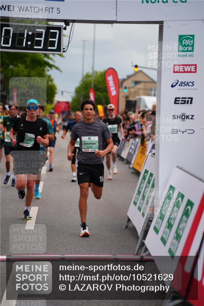20.09.2026 - PSD Bank Halbmarathon LAZAROV Photography http://msf.ph/oto/10521629 20.09.2026 12:01:33 Ziel 1328, 1382, 1933, 1999, 2142, 2174, 2189, 2383, 2494, 2661, 2748, 3148, 3271, 3446, 3492, 4334 meine-sportfotos.de