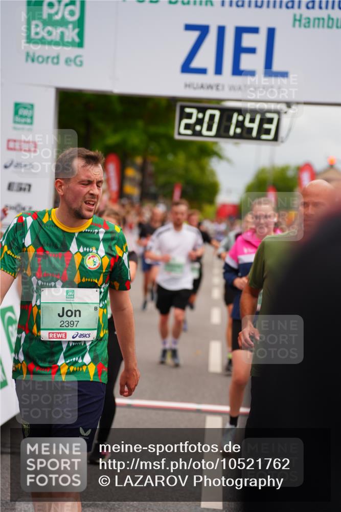 20.09.2026 - PSD Bank Halbmarathon LAZAROV Photography http://msf.ph/oto/10521762 20.09.2026 12:01:42 Ziel 1142, 1227, 1328, 1382, 1393, 1689, 1933, 2169, 2189, 2397, 3148, 3161, 3399, 3446, 3862, 4707 meine-sportfotos.de