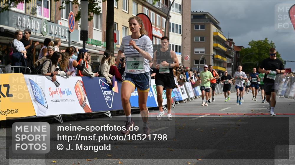 20.09.2026 - PSD Bank Halbmarathon J. Mangold http://msf.ph/oto/10521798 20.09.2026 11:58:13 Ziel 1020, 1398, 1406, 1621, 2577, 2585, 2900, 2993, 3604, 4528, 4623, 4641, 4659, 4750 meine-sportfotos.de