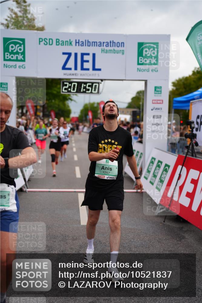 20.09.2026 - PSD Bank Halbmarathon LAZAROV Photography http://msf.ph/oto/10521837 20.09.2026 12:01:49 Ziel 1153, 1227, 1257, 1607, 1689, 2169, 2806, 3161, 3218, 3302, 3399, 3862, 4089, 4549, 4707 meine-sportfotos.de