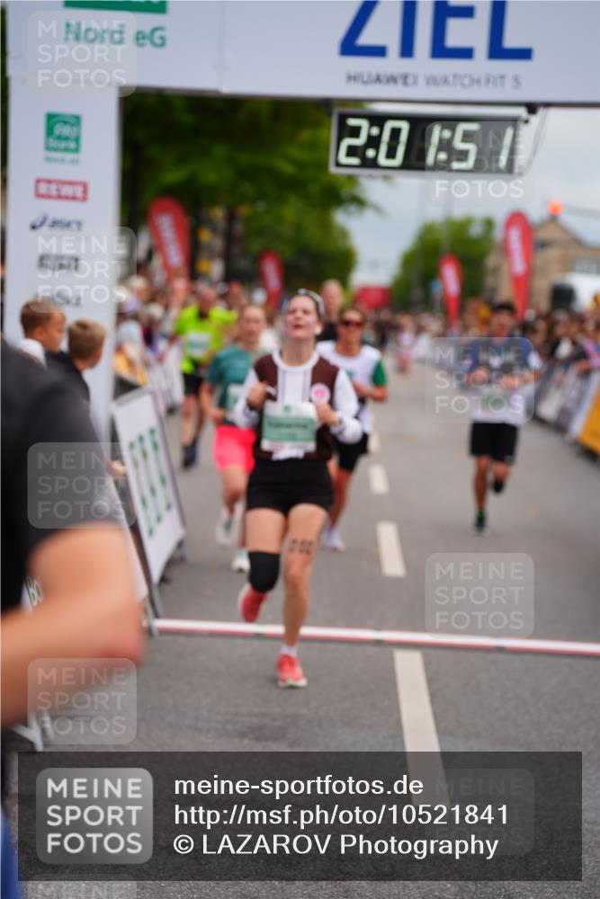 20.09.2026 - PSD Bank Halbmarathon LAZAROV Photography http://msf.ph/oto/10521841 20.09.2026 12:01:50 Ziel 1153, 1257, 1607, 1689, 2169, 2806, 3161, 3218, 3302, 3862, 4089, 4549 meine-sportfotos.de