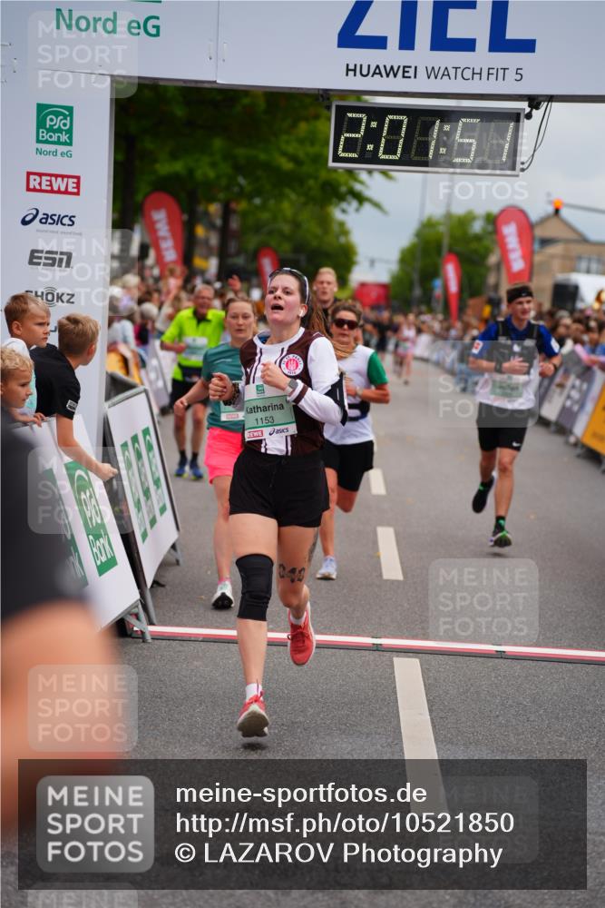 20.09.2026 - PSD Bank Halbmarathon LAZAROV Photography http://msf.ph/oto/10521850 20.09.2026 12:01:50 Ziel 1153, 1257, 1607, 1689, 2169, 2806, 3161, 3218, 3302, 3862, 4089, 4549 meine-sportfotos.de