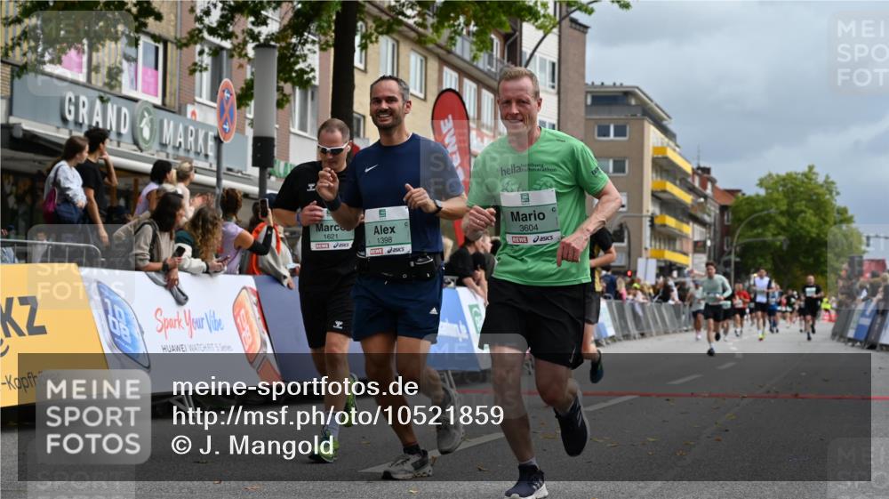 20.09.2026 - PSD Bank Halbmarathon J. Mangold http://msf.ph/oto/10521859 20.09.2026 11:58:20 Ziel 1398, 1621, 2577, 2585, 2612, 2900, 3604, 3801, 4623, 4641, 4750 meine-sportfotos.de
